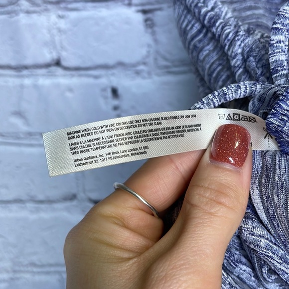 NWOT Free People Movement Cropped Cinched Muscle Tank - Navy Blue - Size Large - Picture 14 of 14